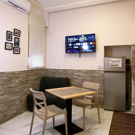 Old Center Апартаменты Катания