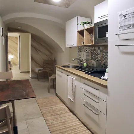 Old Center Катания