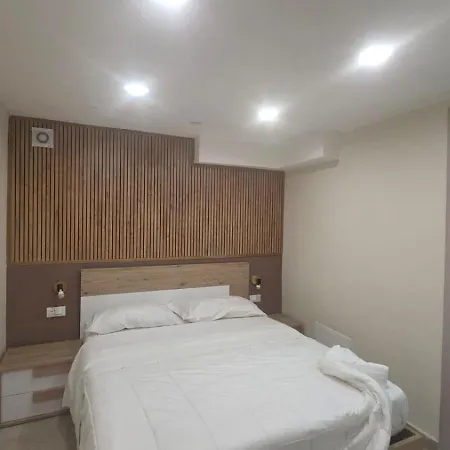 Old Center * كاتانيا